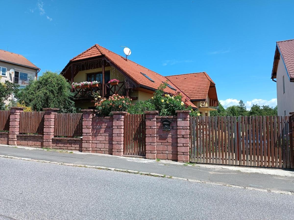 Apartamento Privat Alma Nová Lesná Exterior foto